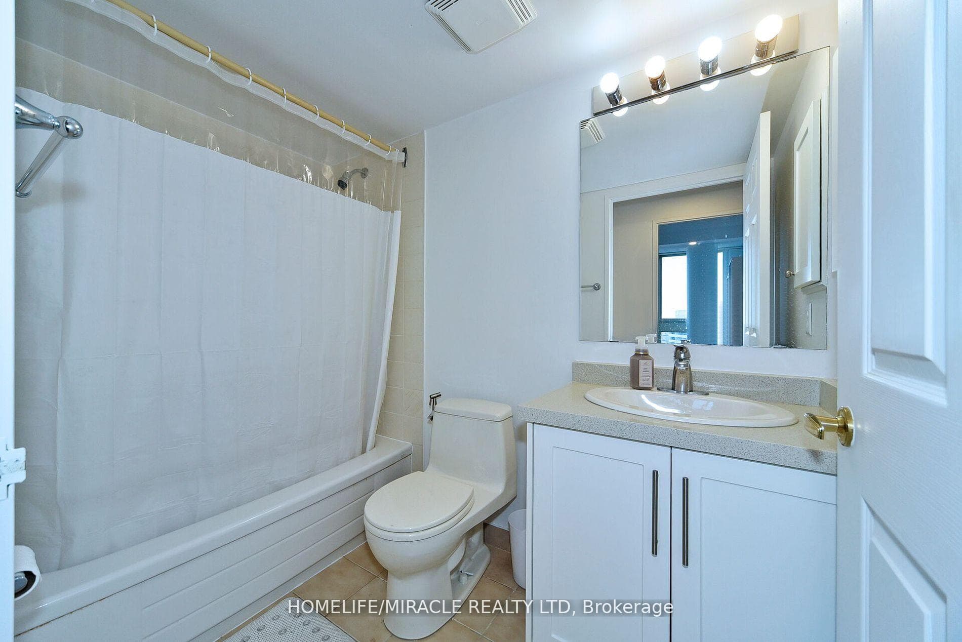 3233 Eglinton Avenue Unit 1913 photo 22