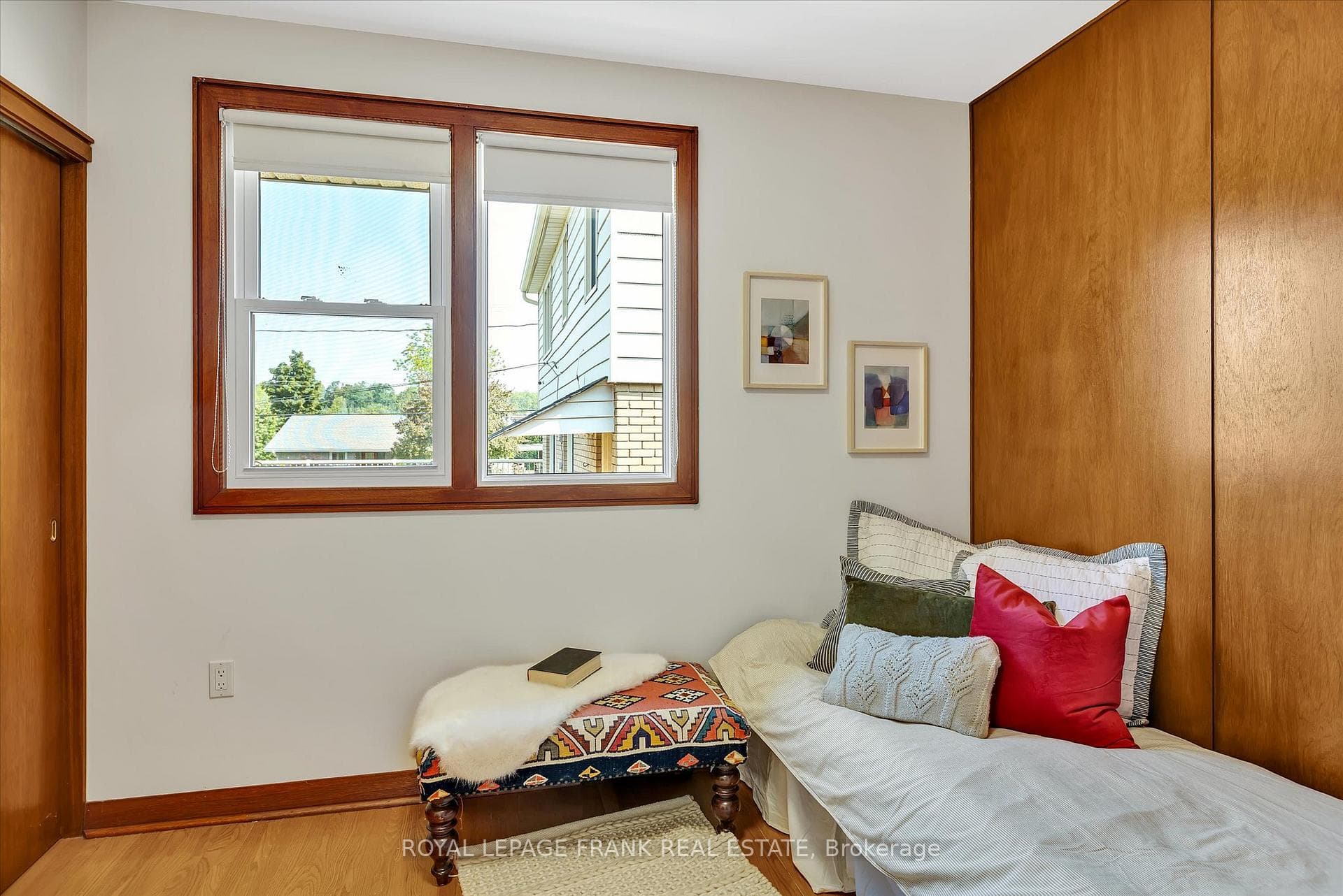 455 Manorhill Avenue photo 22