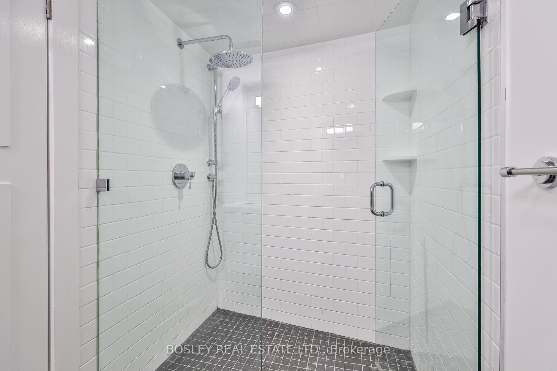 30 Wanless Avenue photo 31