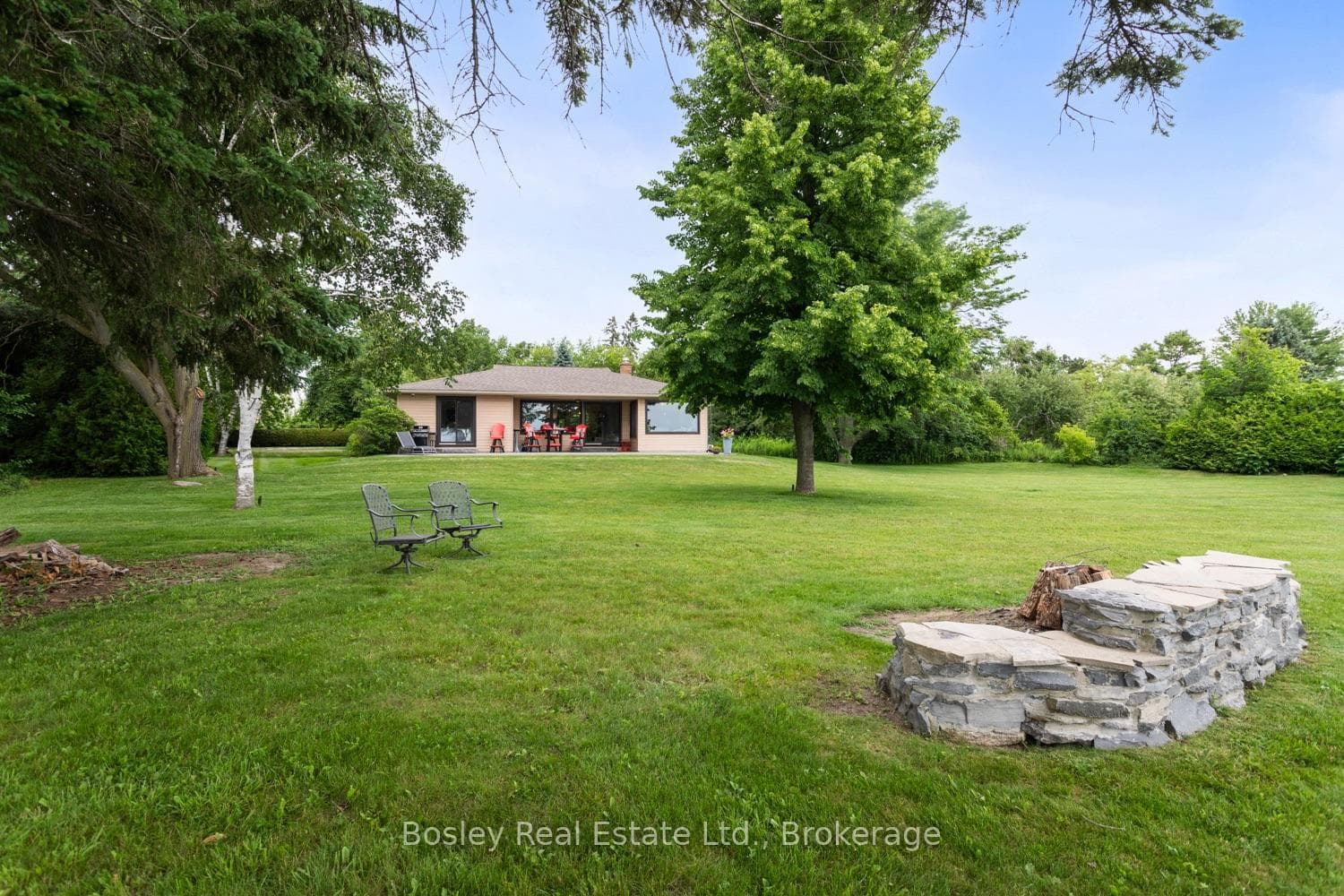 373 Victoria Beach Road photo 36