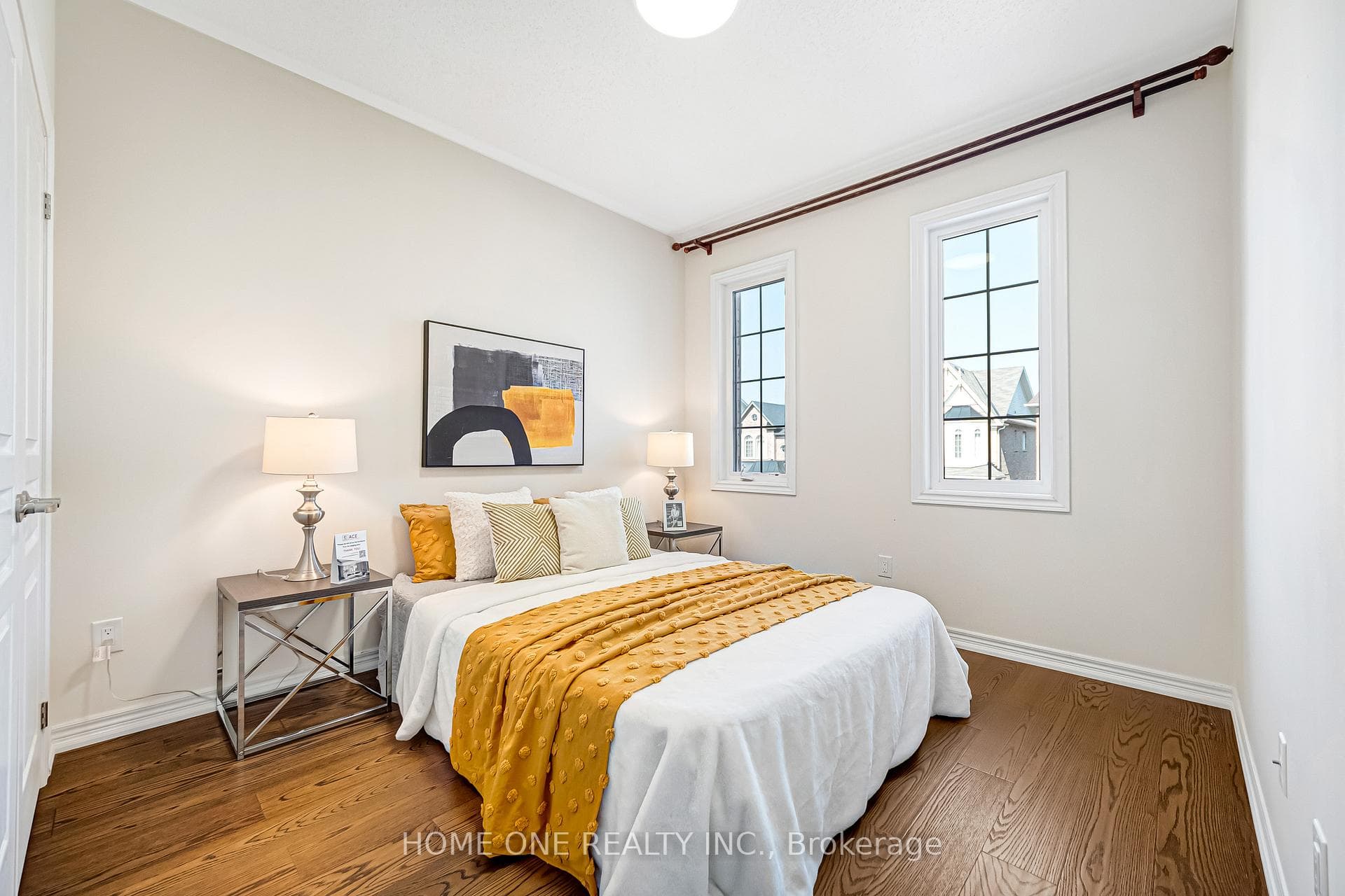 97 Holst Avenue photo 39