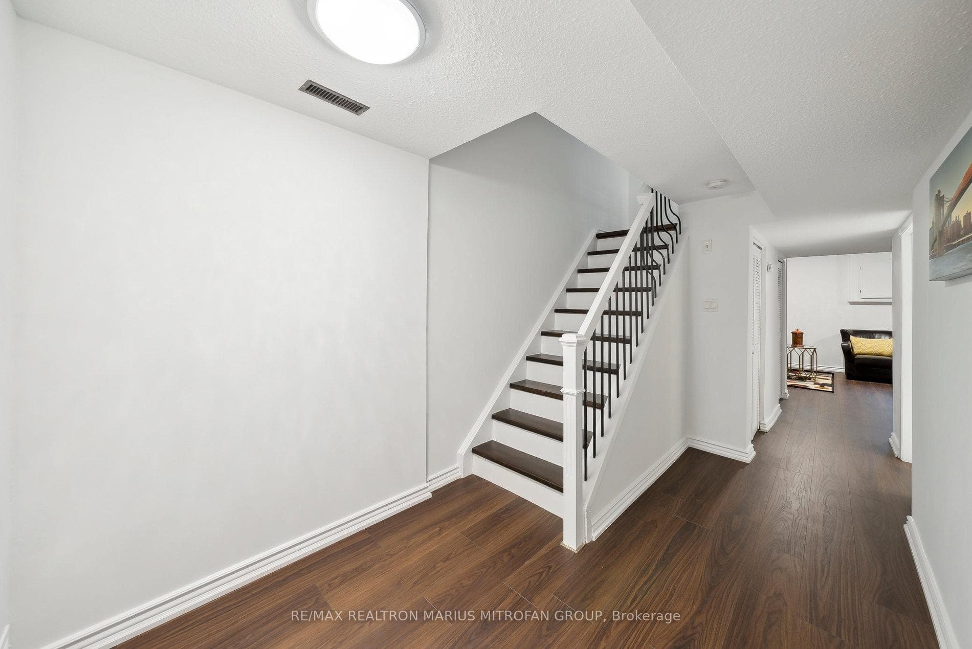 2120 Rathburn Road Unit 99 photo 20