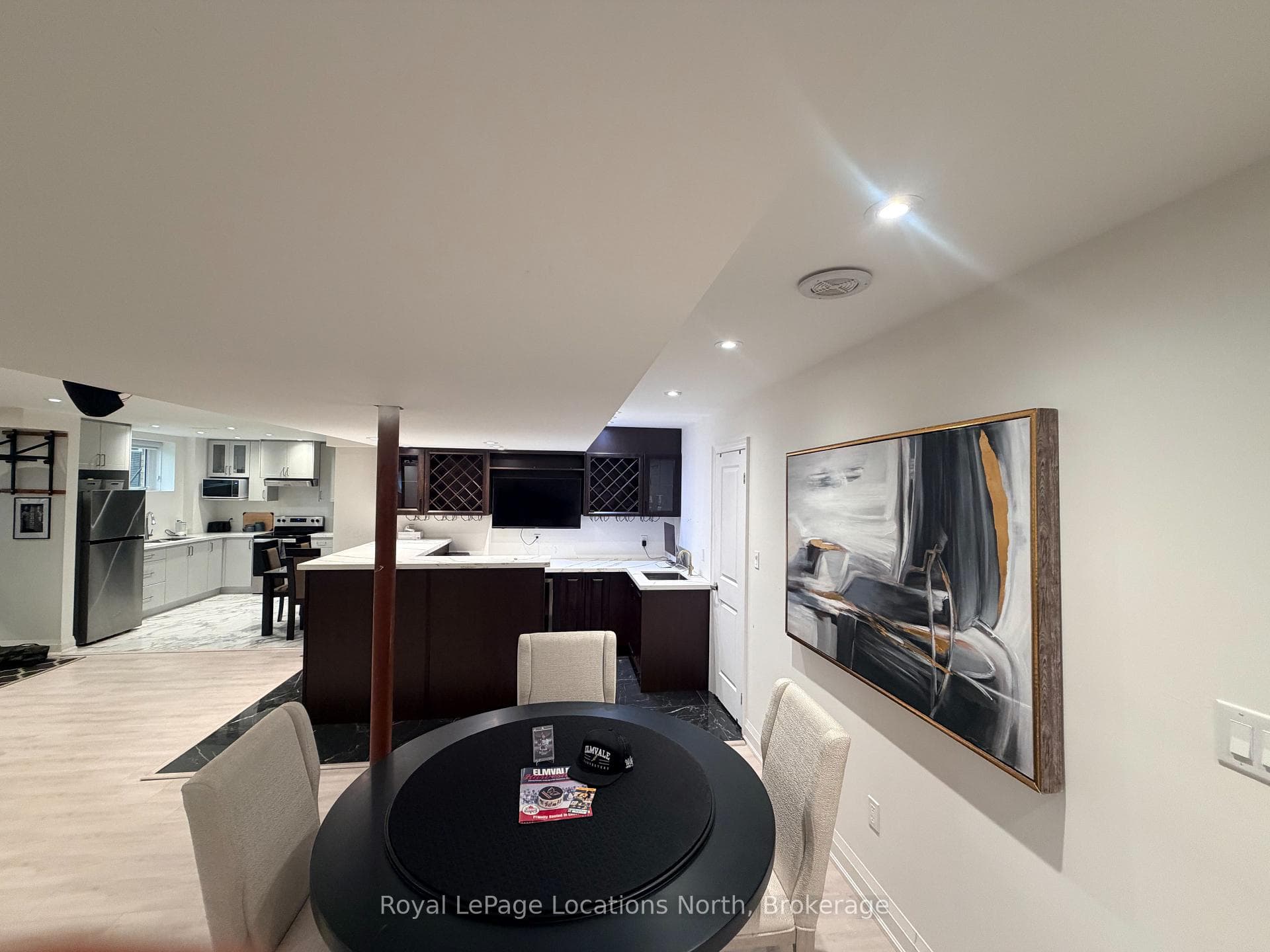 316 Ramblewood Drive photo 21