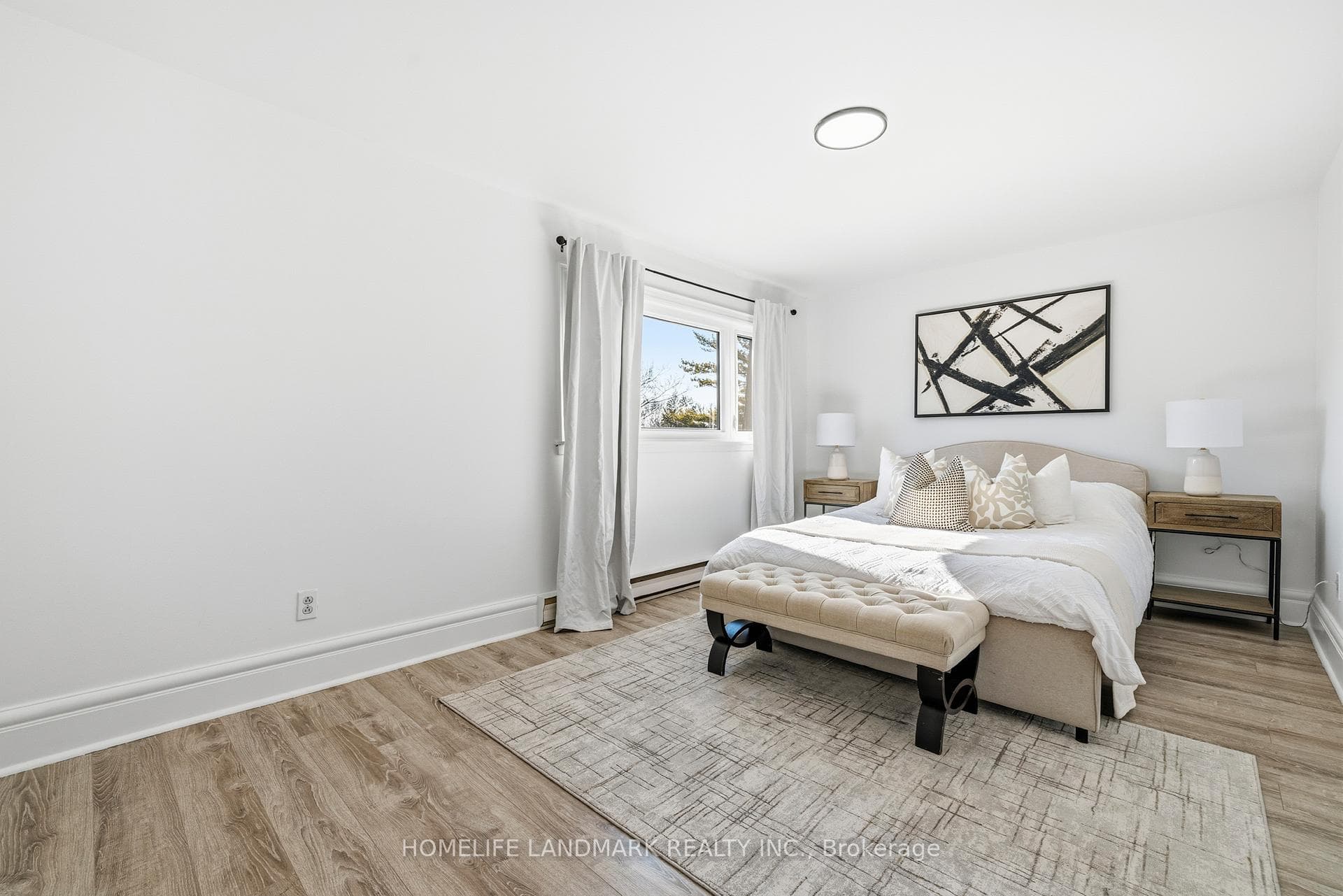 1270 Gainsborough Drive Unit 9 photo 14