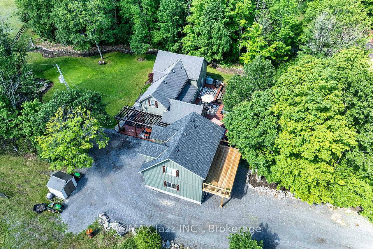 641 Enright Road photo 45