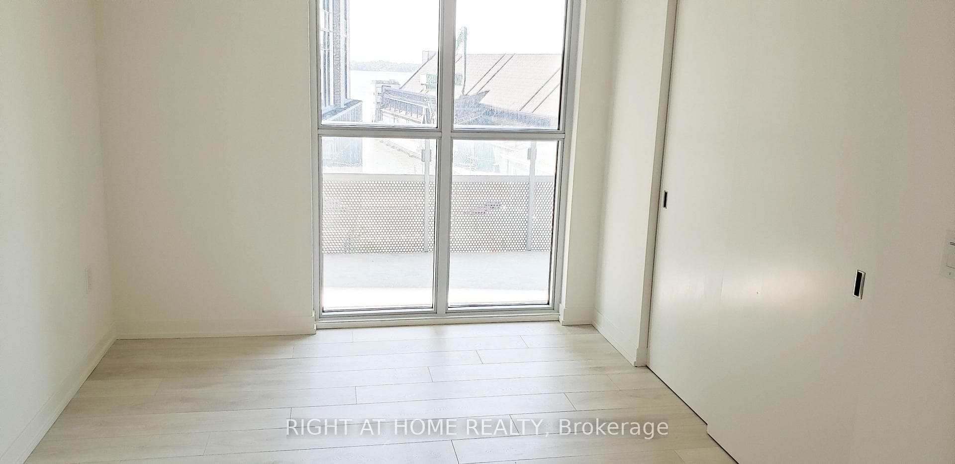 15 lower jarvis Street Unit 505 photo 5