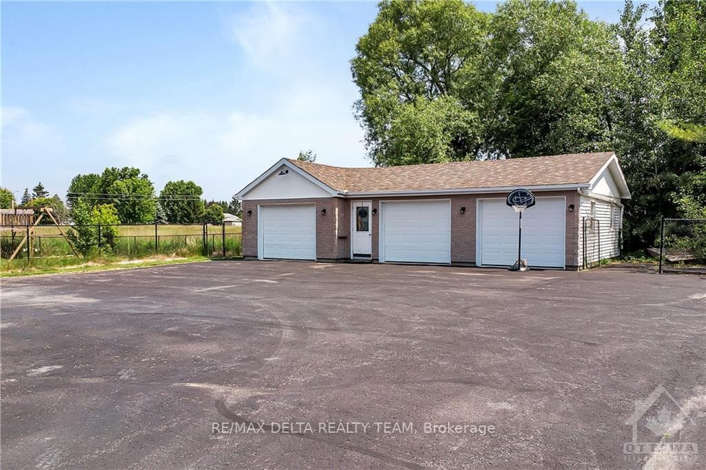 2503 DUNNING Road photo 27