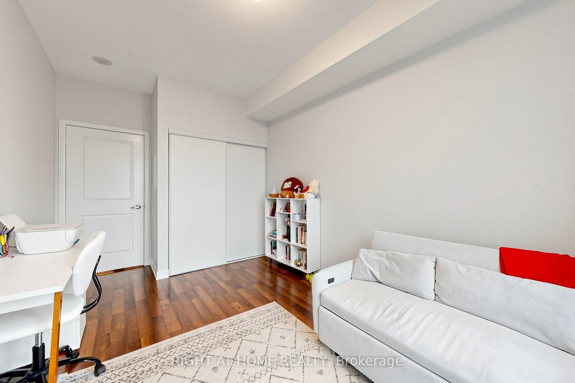 17 Anndale Drive Unit PH206 photo 21
