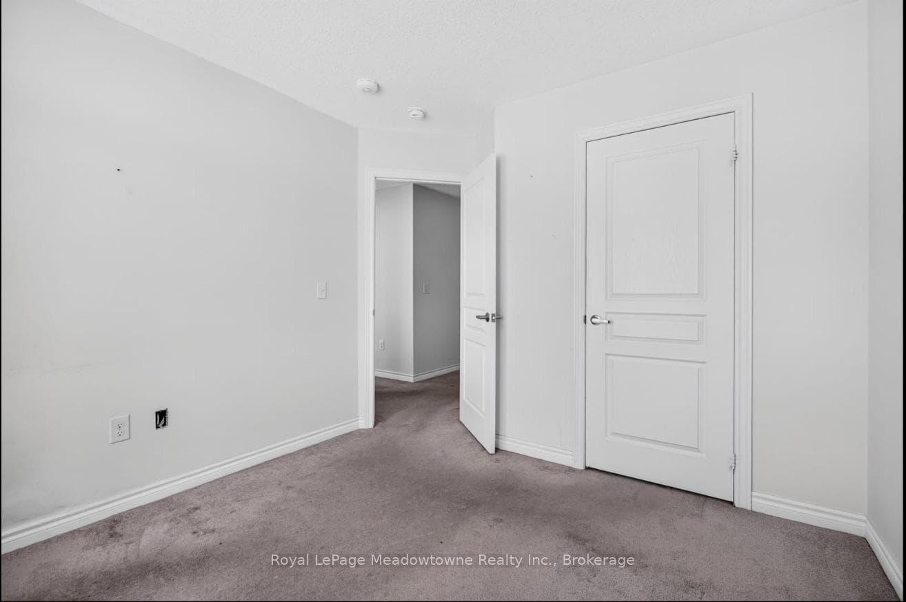 158 Etheridge Avenue photo 37