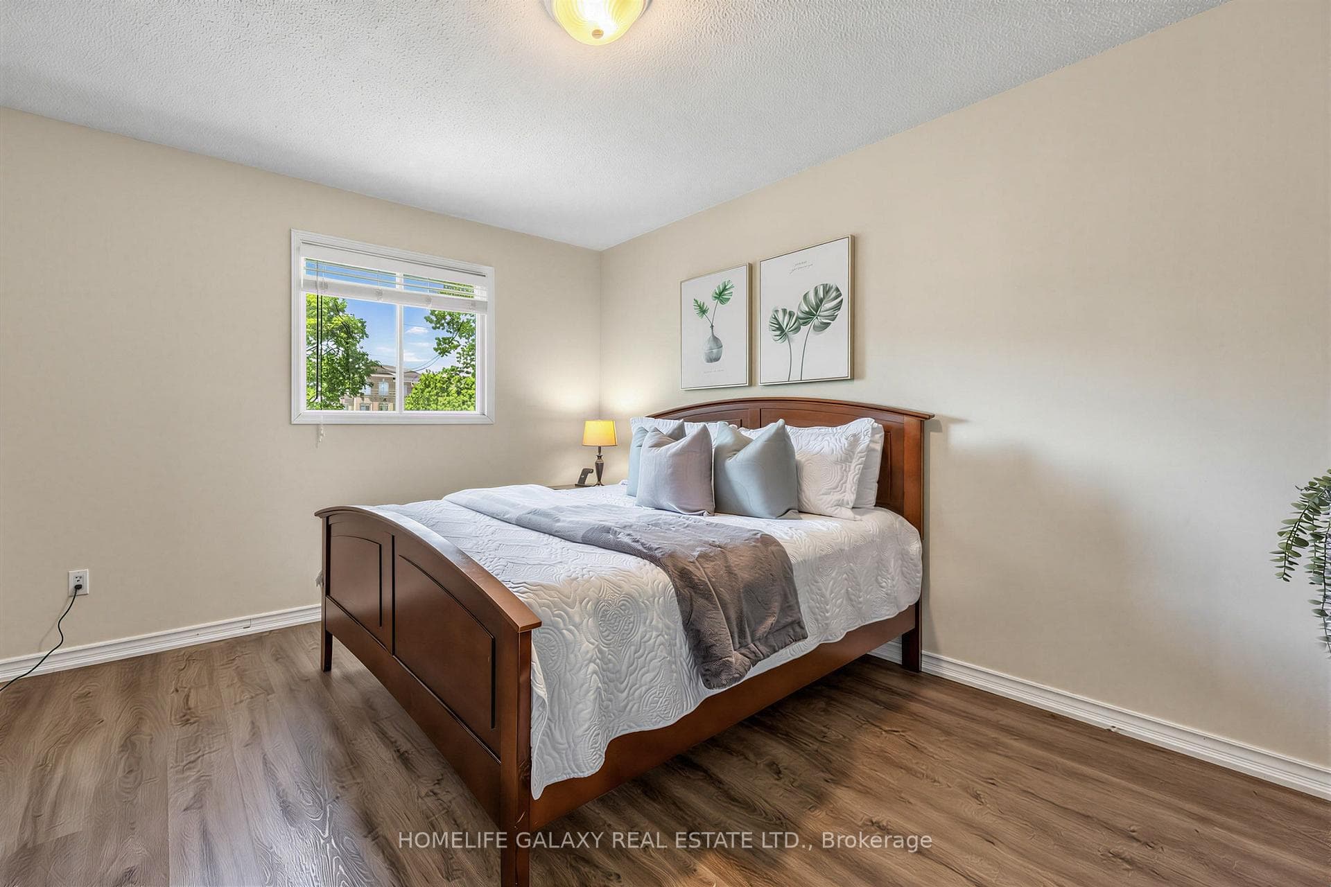 6 Bluebell Crescent photo 19