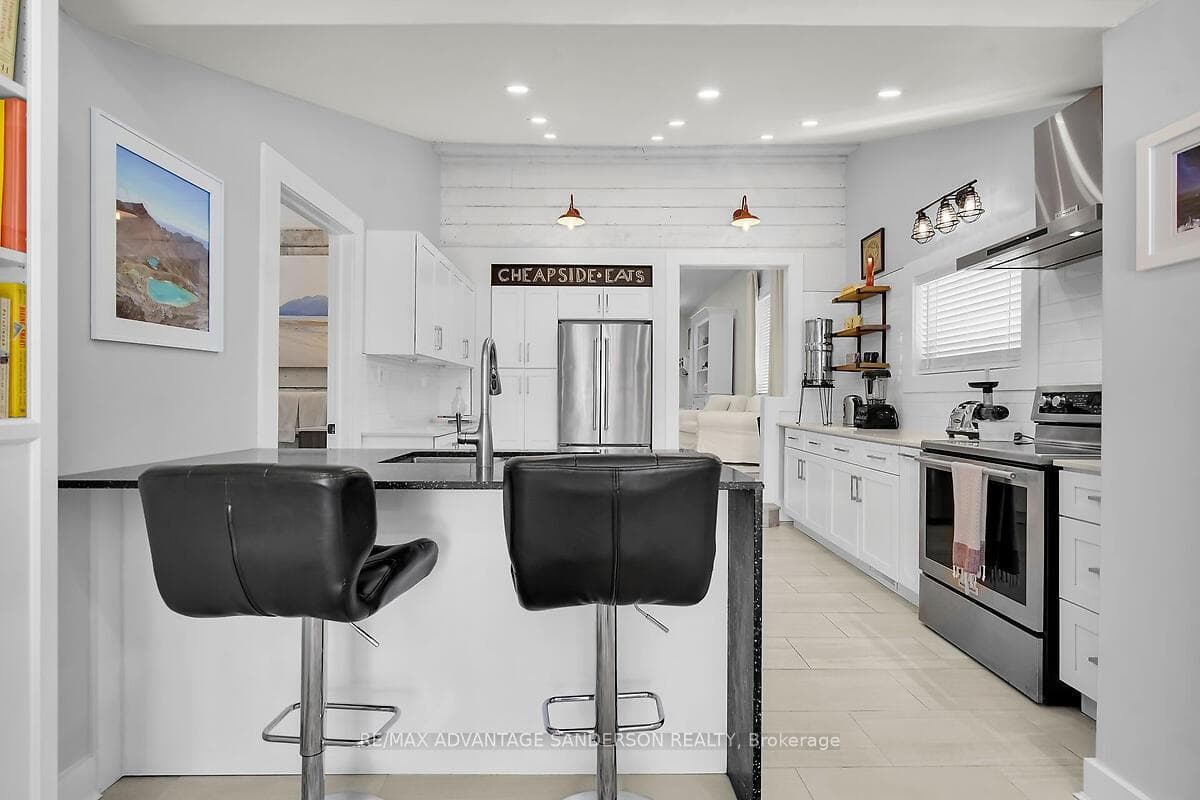 324 Cheapside Street photo 20