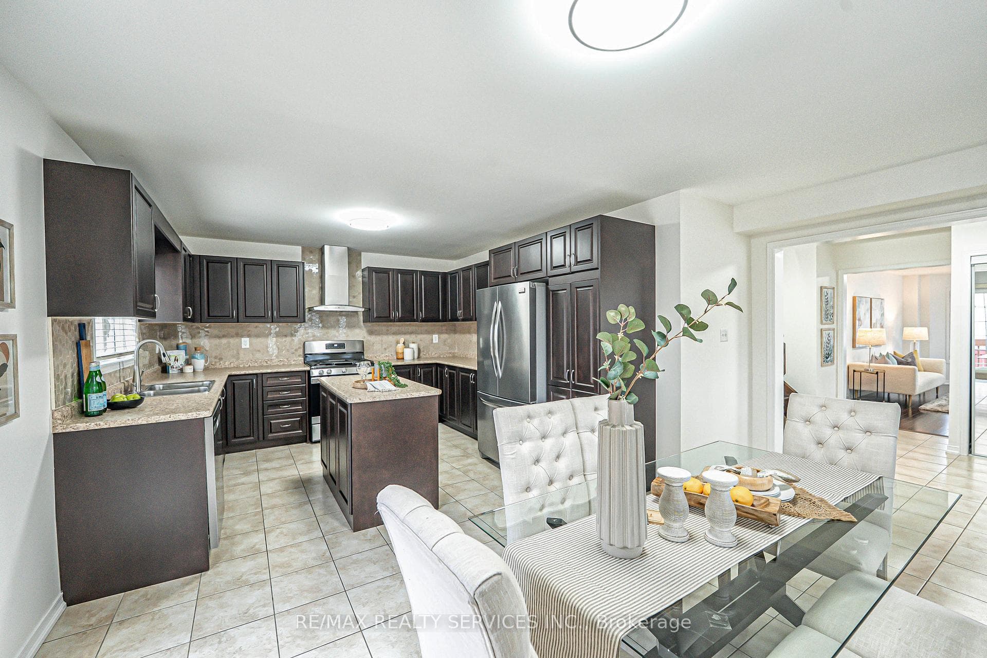 9 Delport Close photo 15