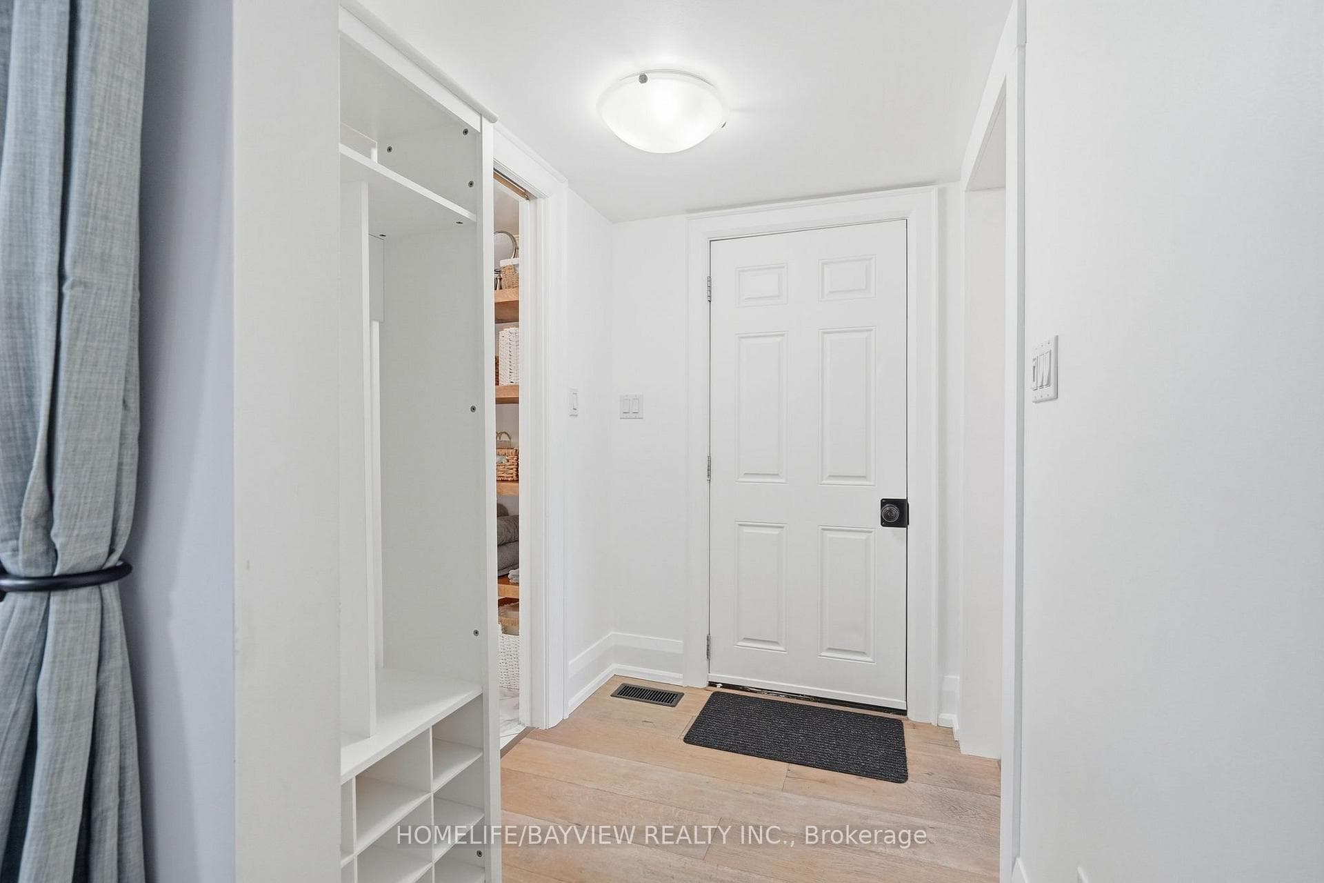 835 First Street photo 20