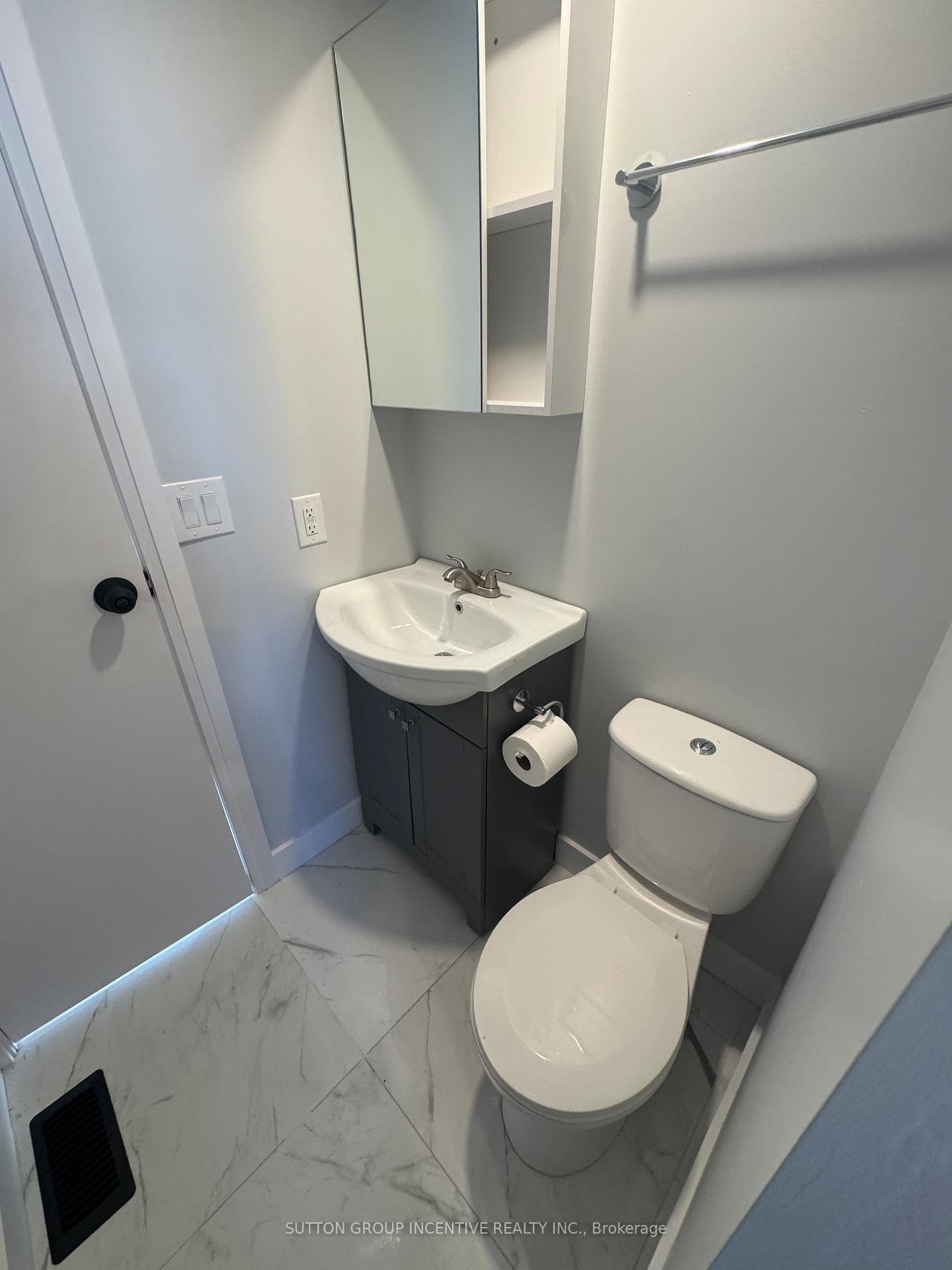558 Sumac Street photo 22