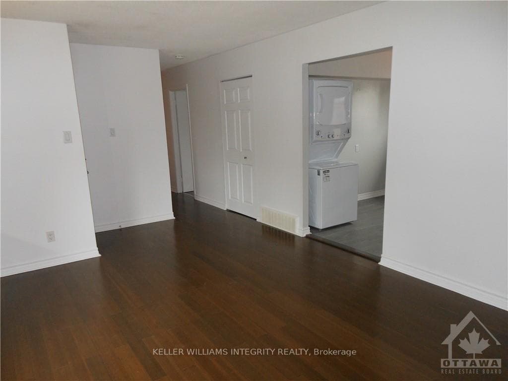 2 LAURIE Court photo 4
