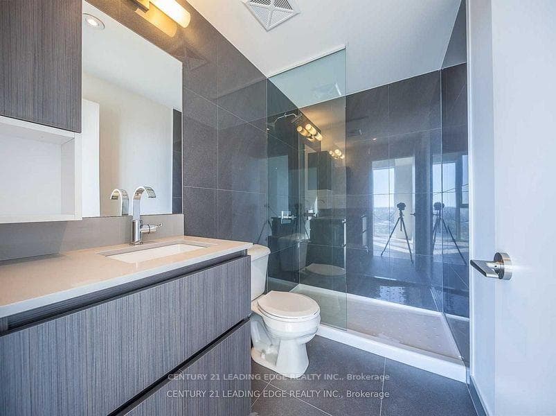 15 BASEBALL Place Unit 1307 photo 4