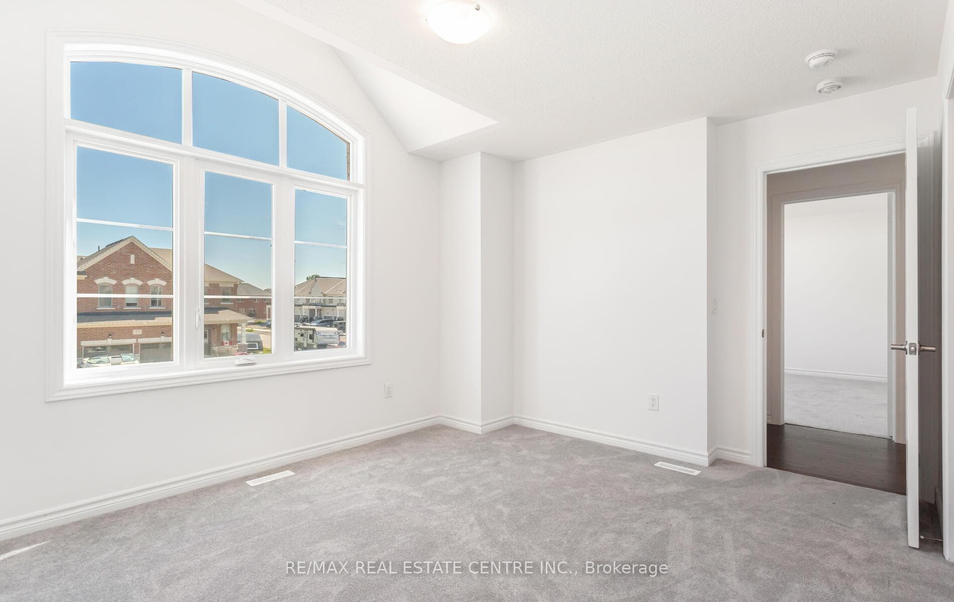 38 Aitchison Avenue photo 24