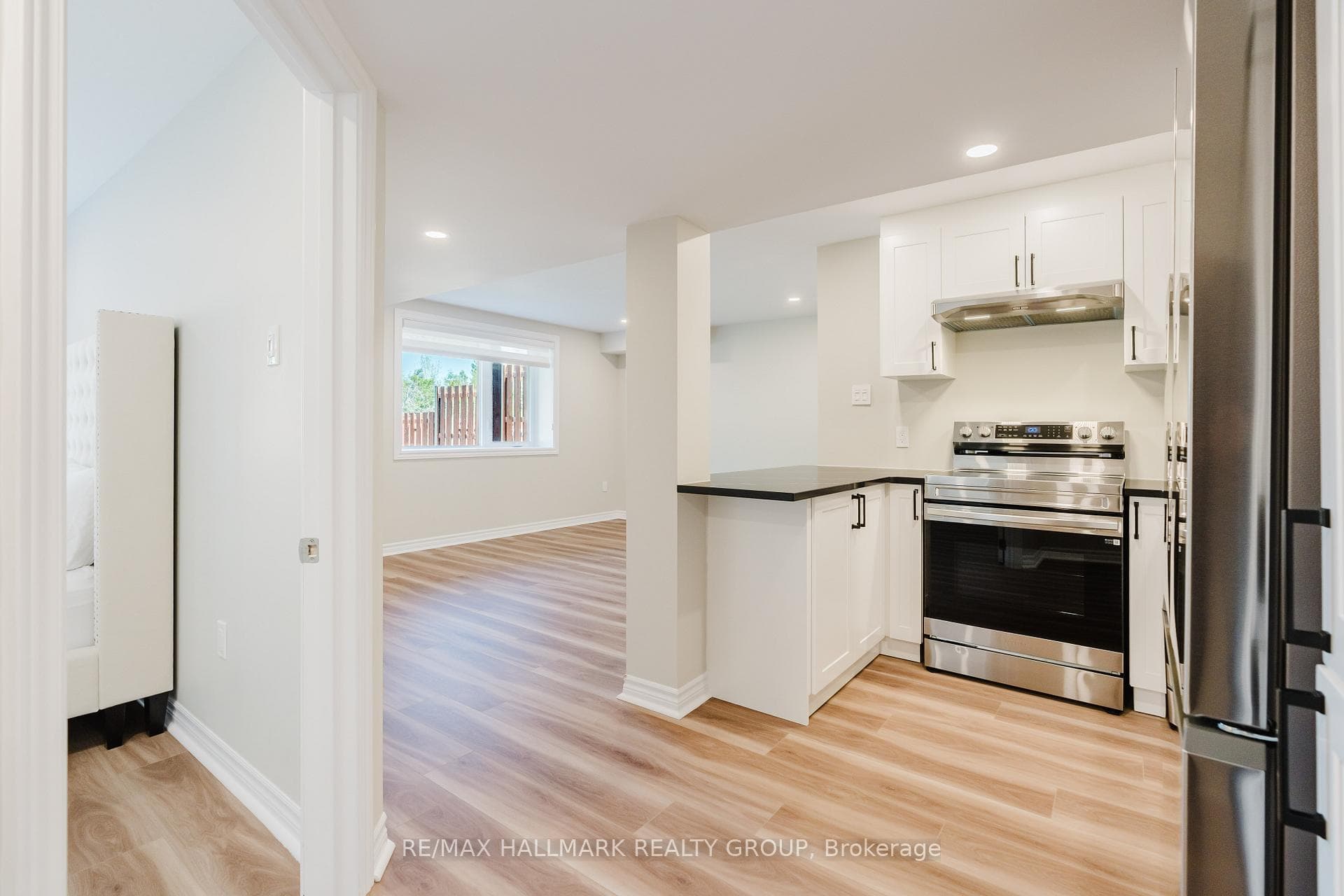 678 Eagle Crest Heights photo 37