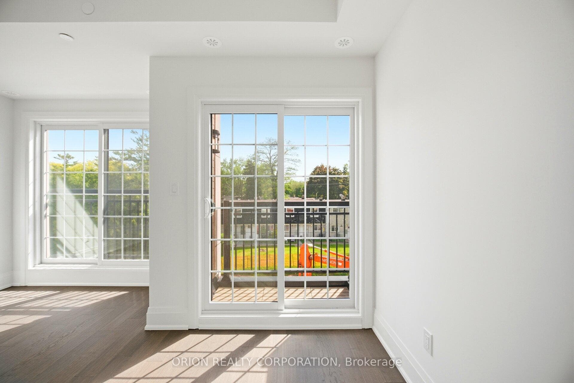 95 Brookfield Road Unit 6 photo 33
