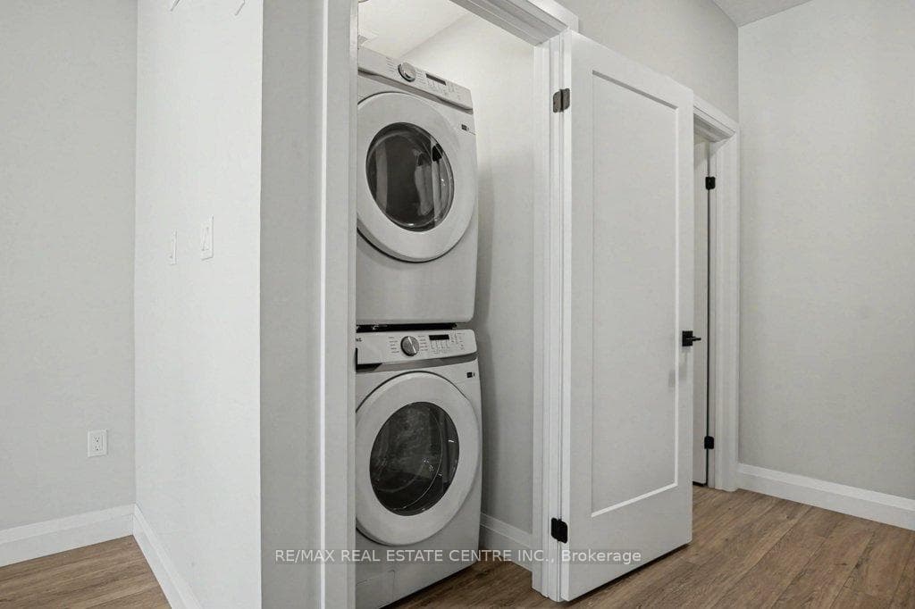 143 ELGIN Street Unit 78 photo 22