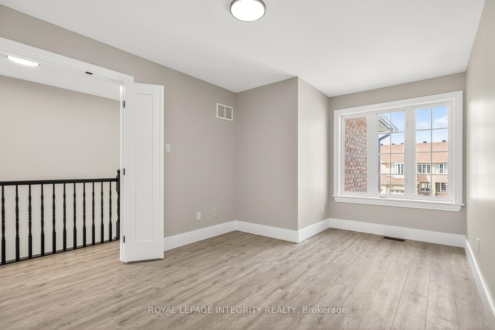 169 Desmond Trudeau Drive photo 28