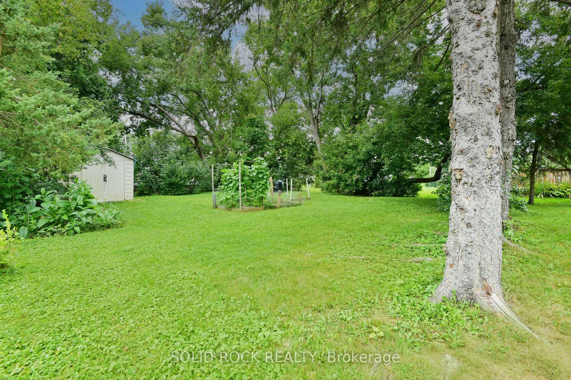 254 GORE Street photo 37