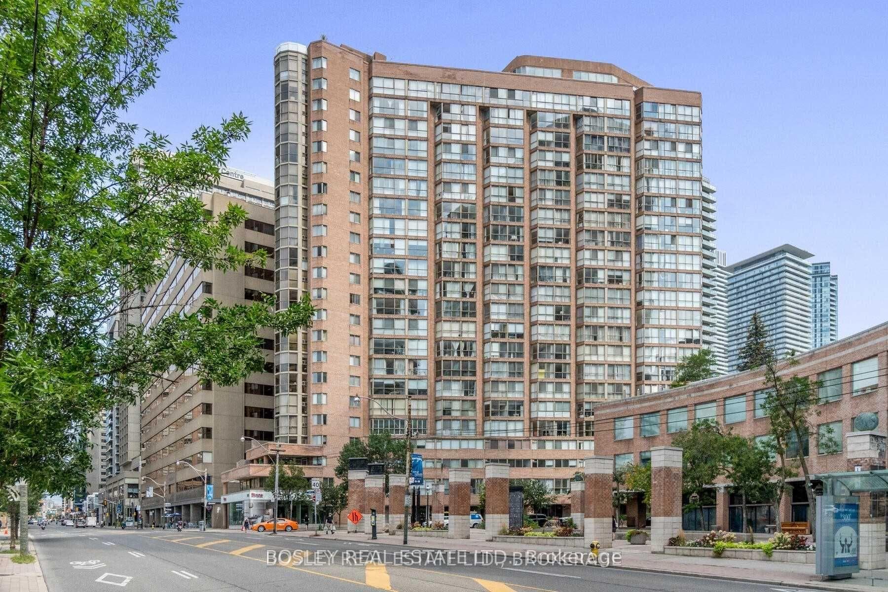 1055 Bay Street Unit 1110 photo 31
