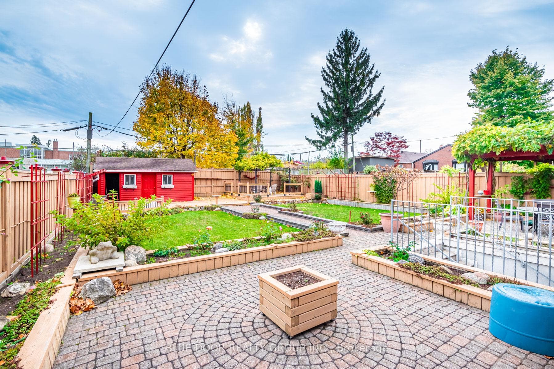 661 O'Connor Drive photo 31