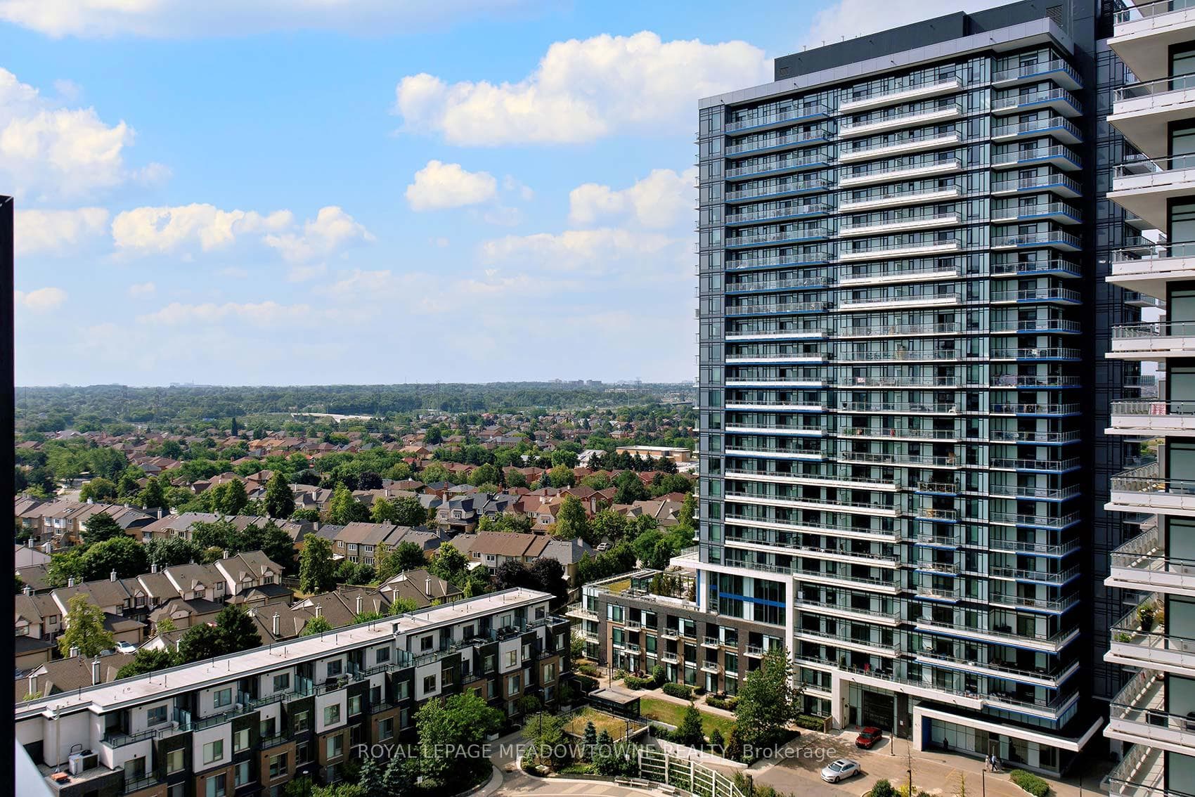 2520 Eglinton Avenue Unit 1205 photo 21