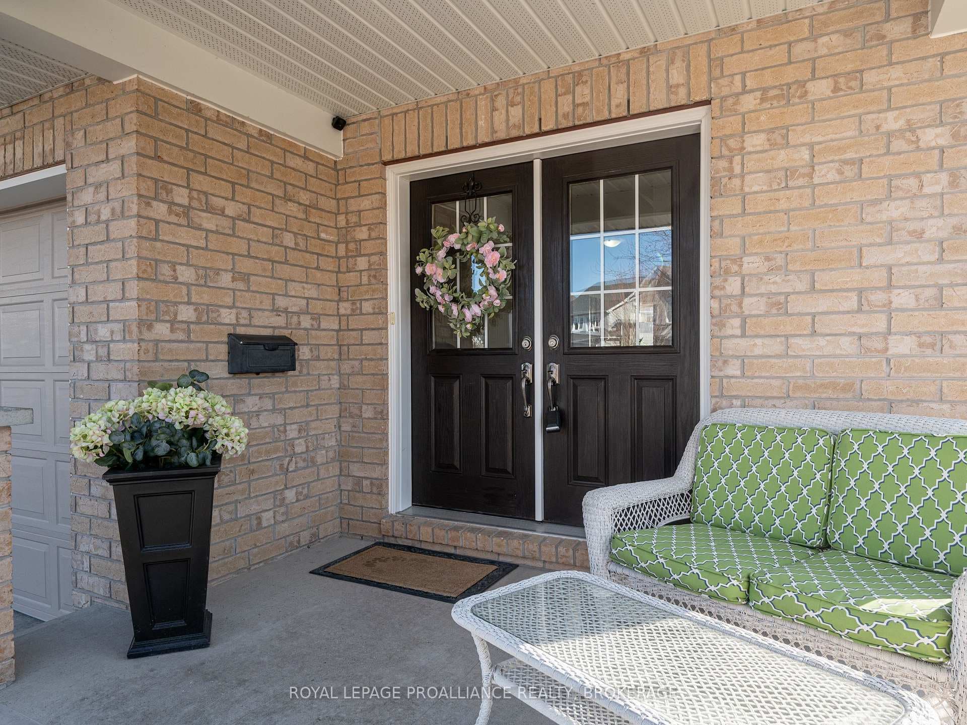 1217 Greenwood Park Drive photo 4
