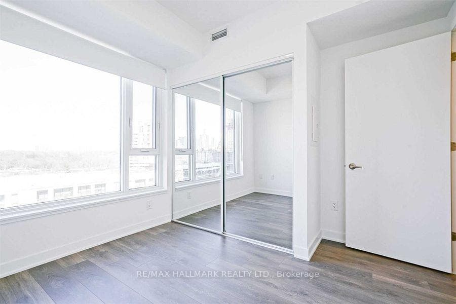 35 Tubman Avenue Unit 921 photo 11