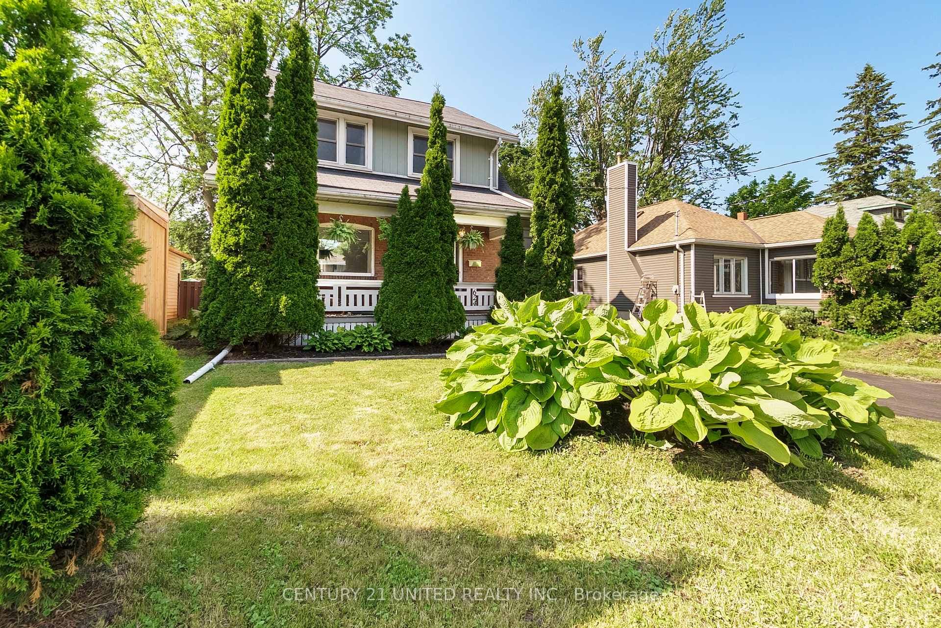 624 Charlotte Street photo 3