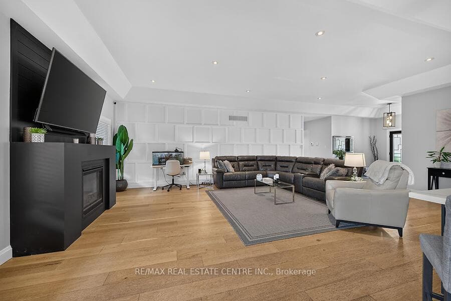 42 Bluenose Drive photo 7