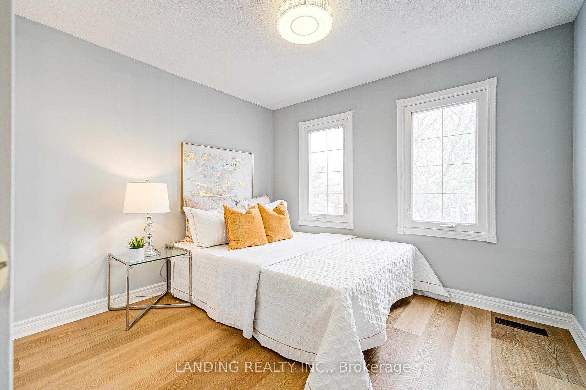 110 Cimmaron Street photo 27