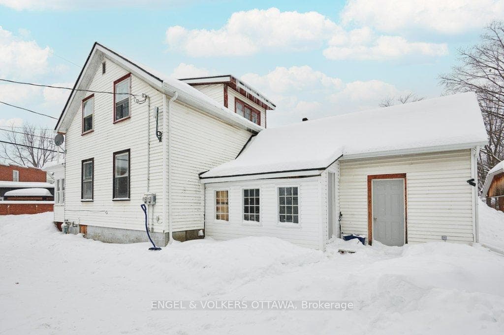 55 Ogden Avenue photo 5