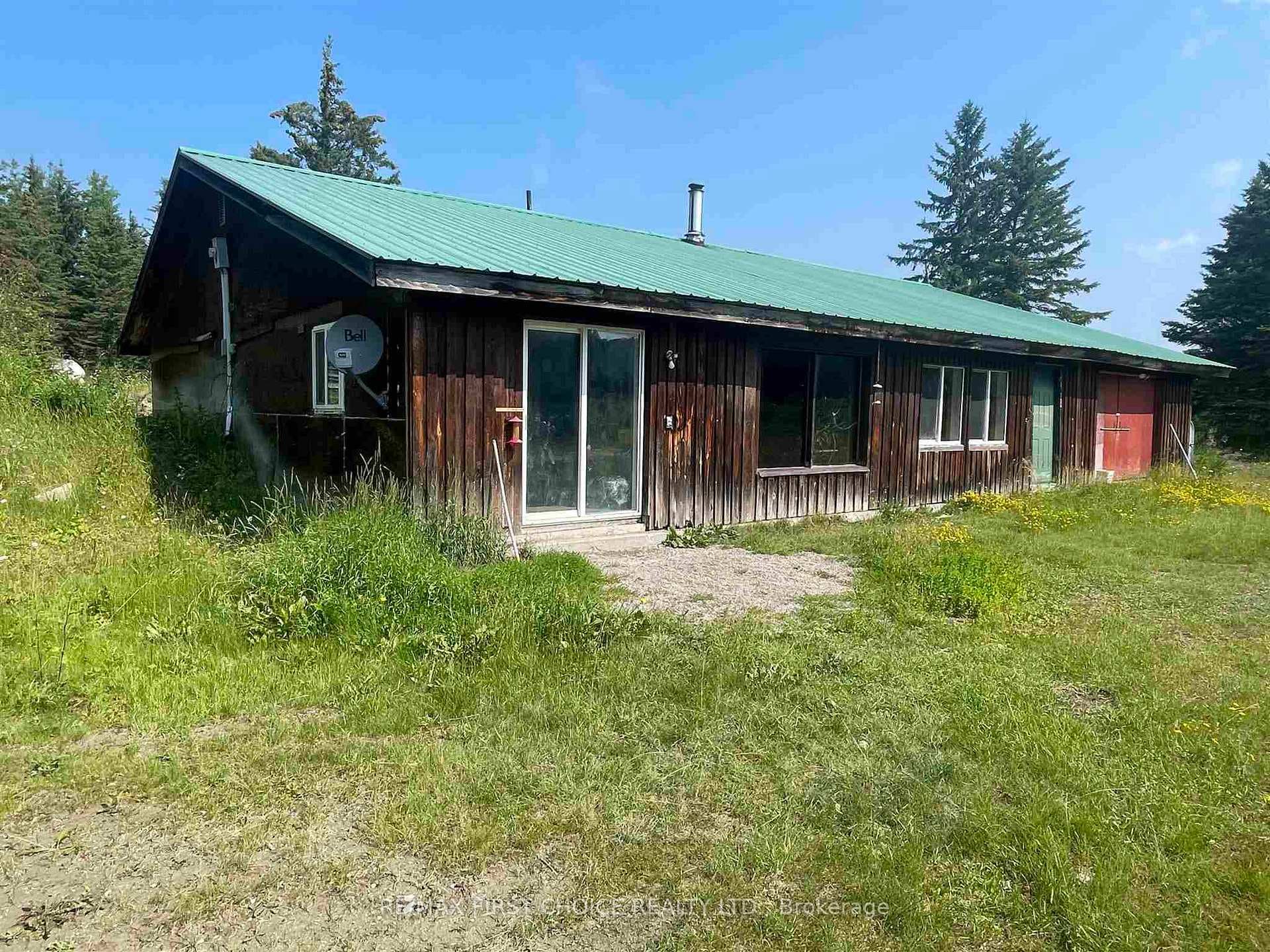 107 Houde Road photo 1