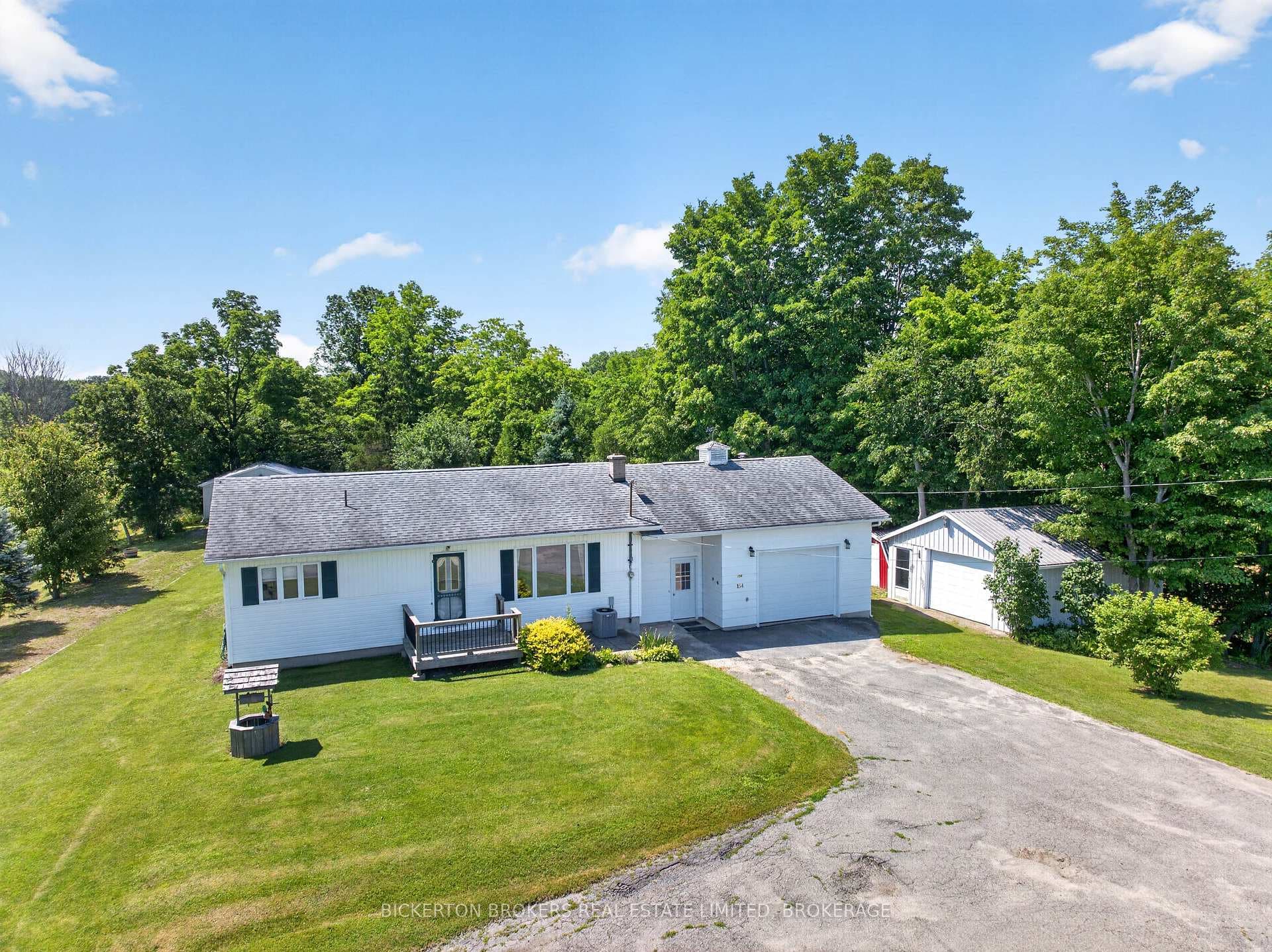 154 Eden Grove Road photo 3