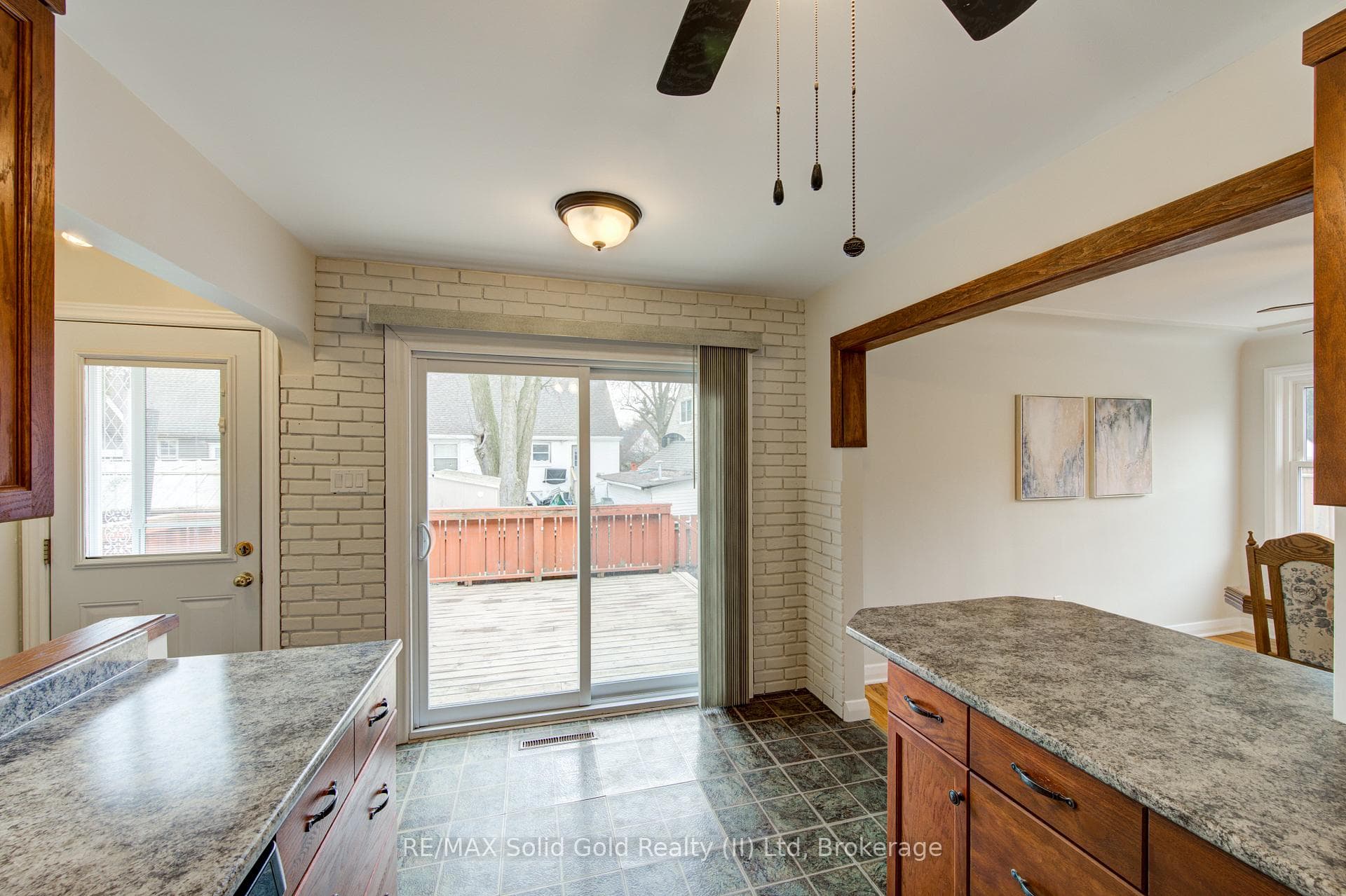 Kitchen/dining