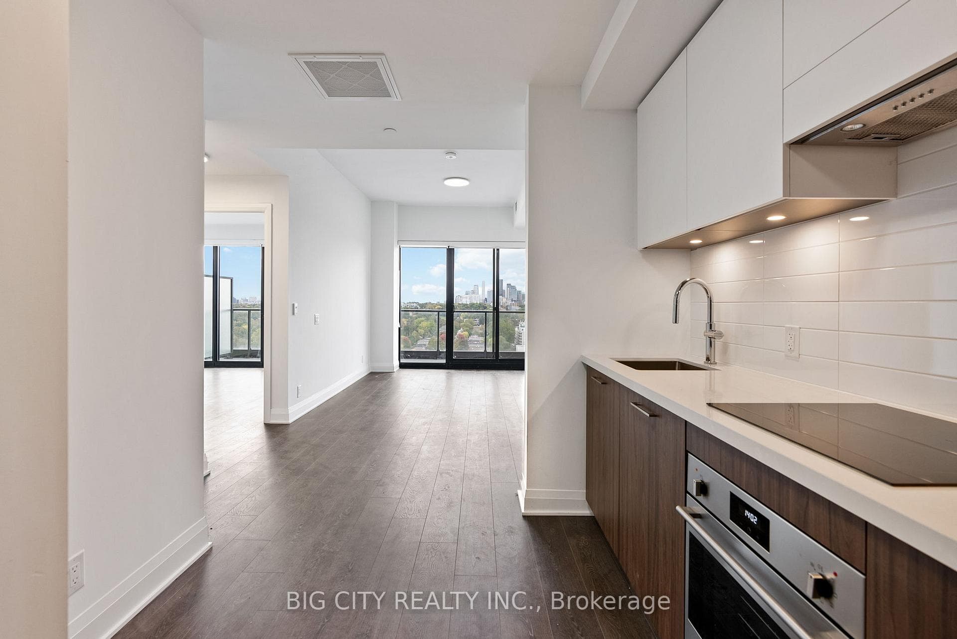 33 Frederick Todd Way Unit 1502 photo 1