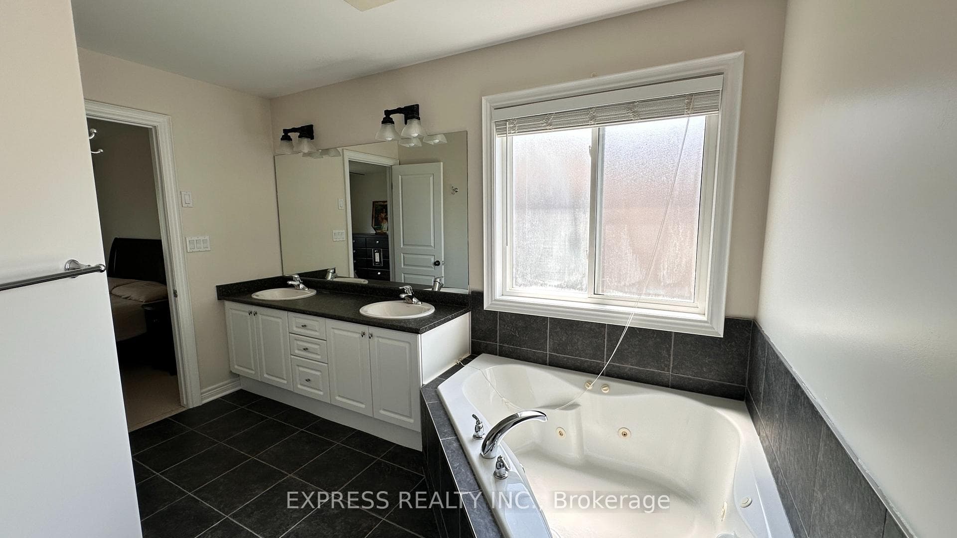1171 Dexter Drive photo 24