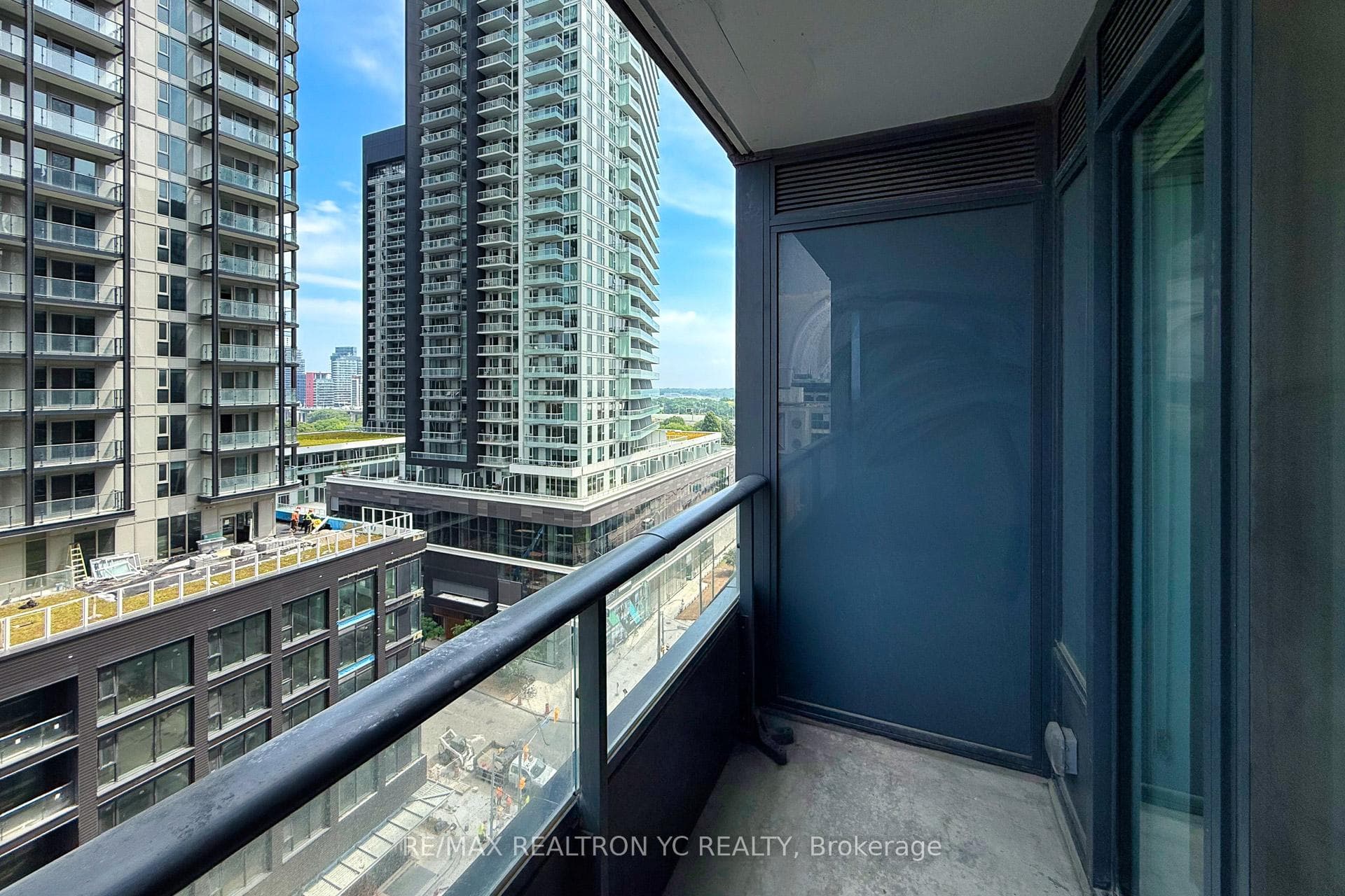19 Western Battery Road Unit 1002 photo 16