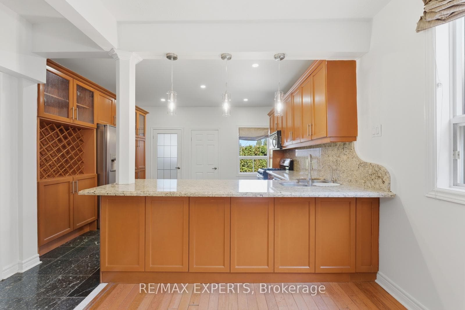 148 Ascot Avenue photo 12