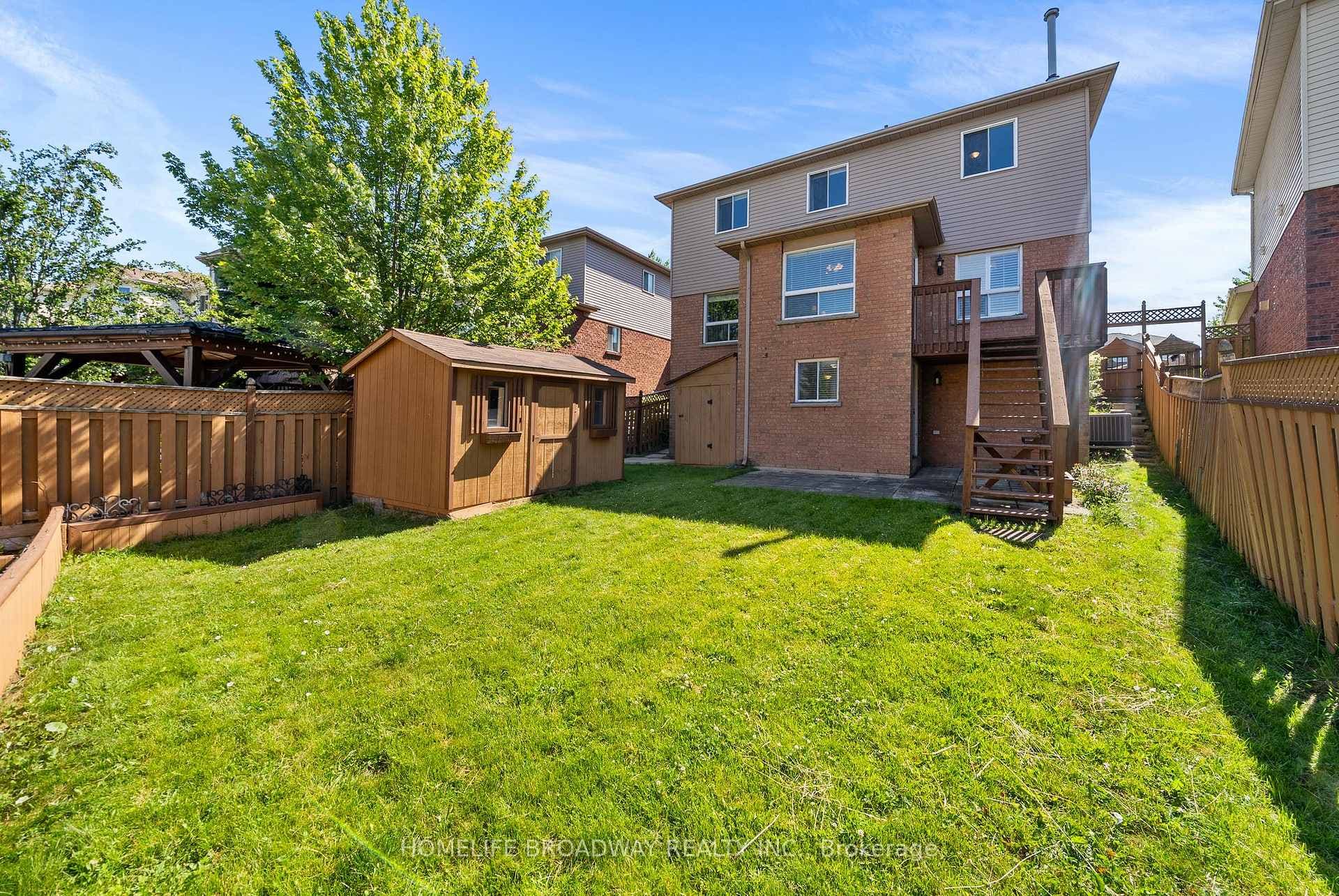 64 Bonnycastle Drive photo 36