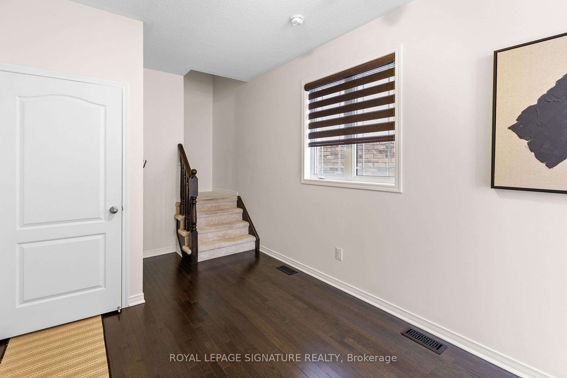 49 Valley Lane photo 8
