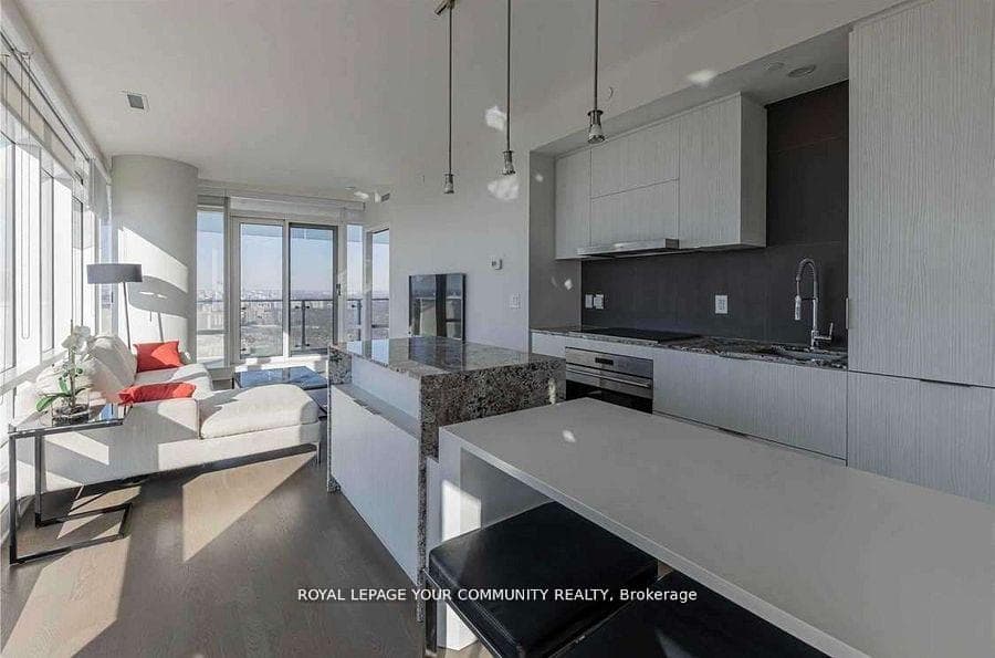 1 Bloor Street Unit 5409 photo 8