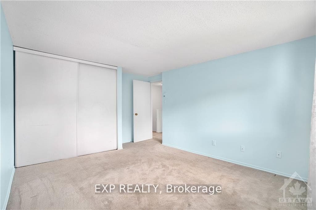 20 FORESTER Crescent Unit C photo 24