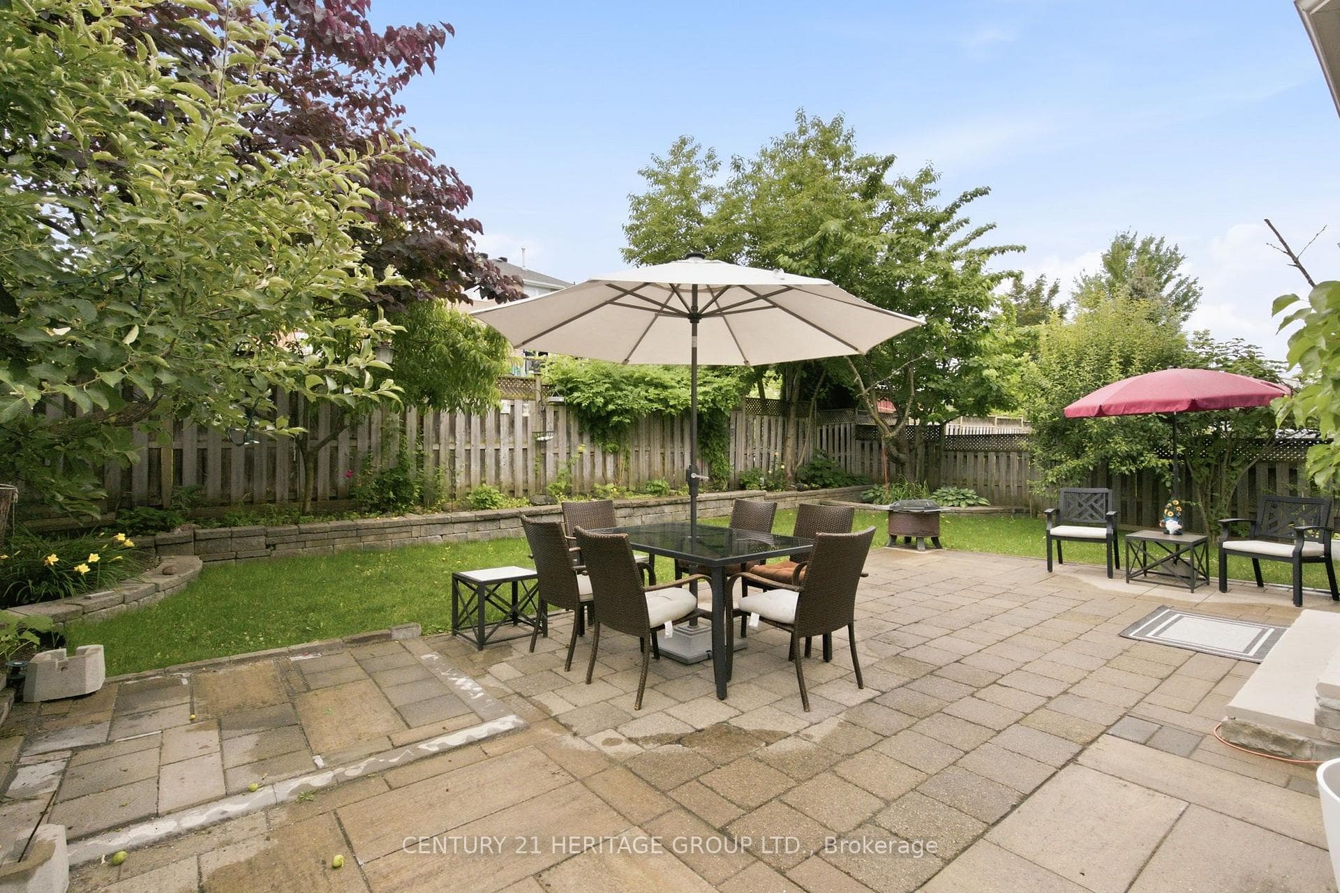 21 Silvercreek Crescent photo 29