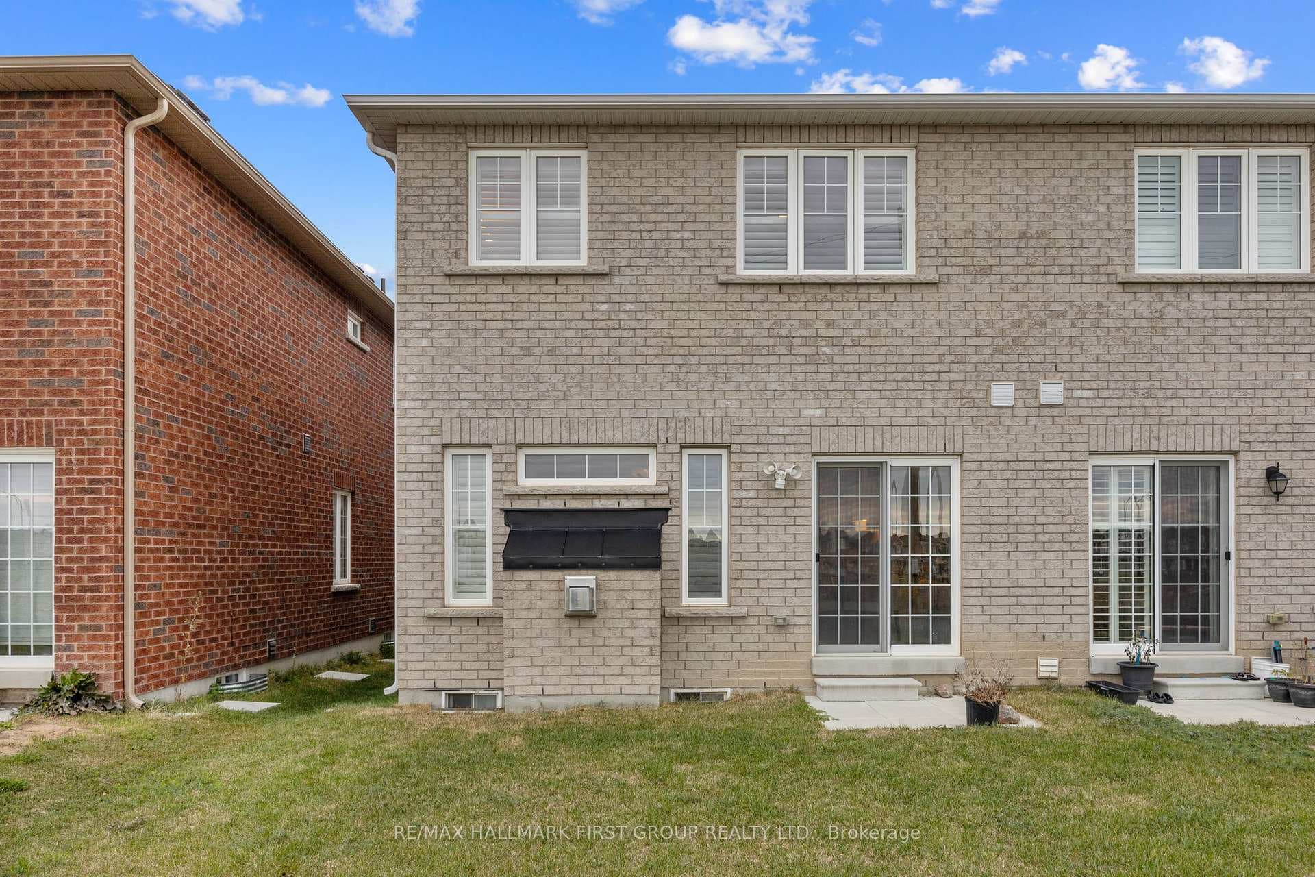 45 Jevons Drive photo 36