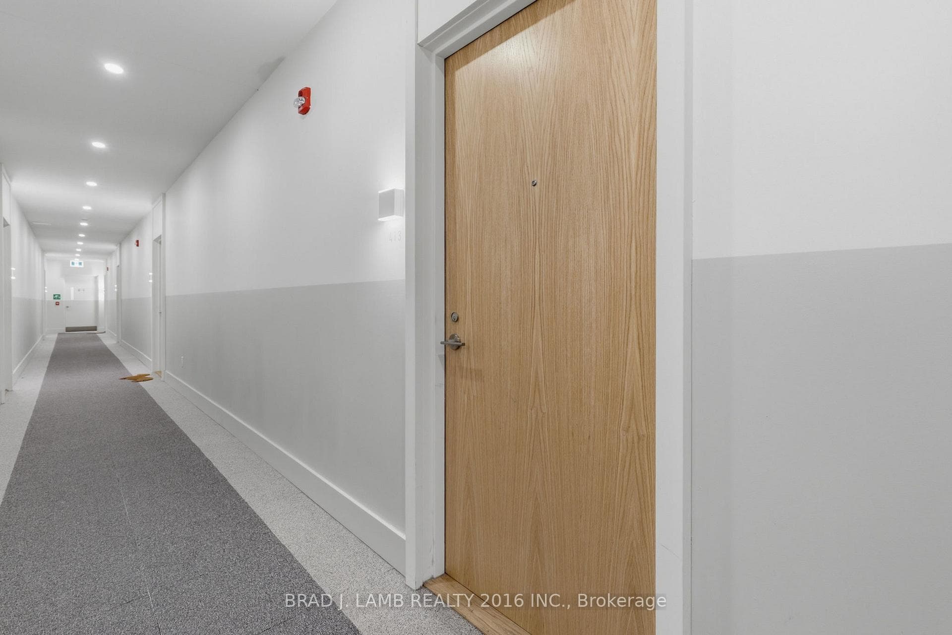 495 Logan Avenue Unit 413 photo 3