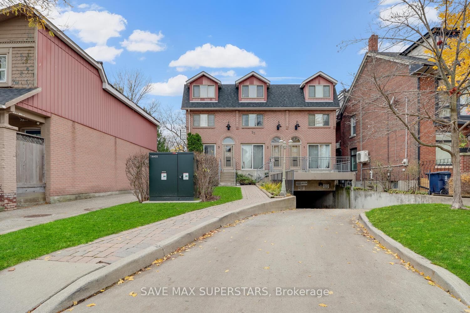 32 Curzon Street Unit 11 photo 2